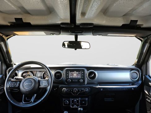 Used 2018 Jeep Wrangler Unlimited Sport S AWD/4WD image 18