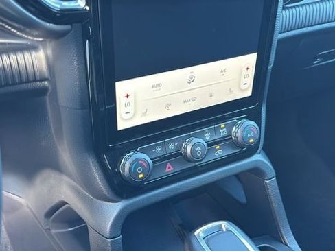 New 2026 Ford Ranger XLT w/ Equipment Group 301A High AWD/4WD image 18