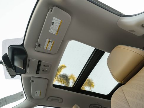 New 2026 INFINITI QX80 Luxe w/ Cargo Package image 18