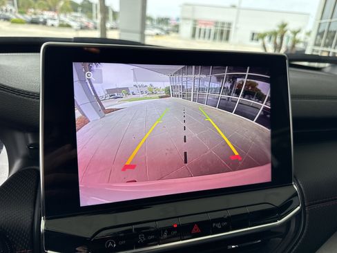 Used 2025 Jeep Compass Trailhawk image 23