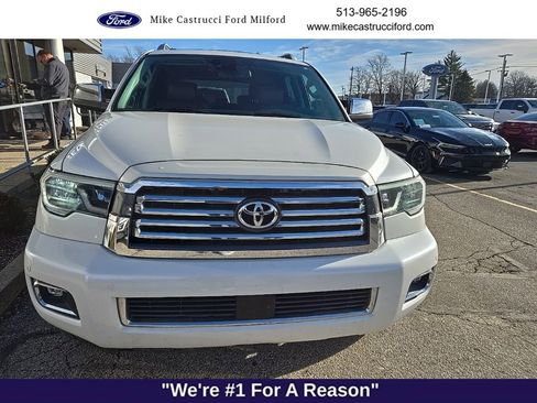 Used 2019 Toyota Sequoia Platinum image 2