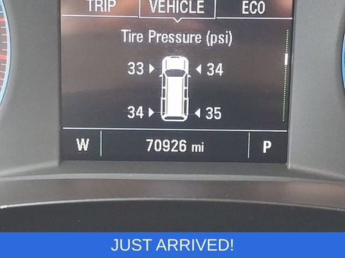Used 2021 Chevrolet Traverse LS AWD/4WD image 12