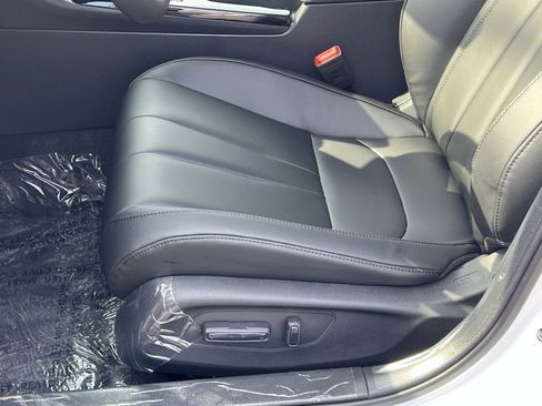 New 2026 Acura Integra FWD image 11