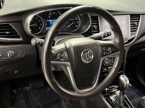 Used 2020 Buick Encore Preferred w/ Safety Package image 19