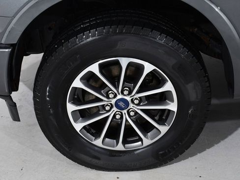 Used 2019 Ford F150 XLT w/ Equipment Group 302A Luxury image 24