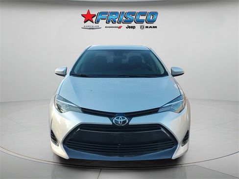 Used 2019 Toyota Corolla LE image 2