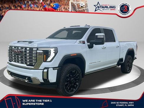 New 2026 GMC Sierra 2500 Denali w/ Denali Reserve Package AWD/4WD image 1