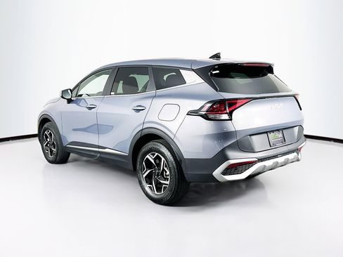 Used 2025 Kia Sportage LX image 5