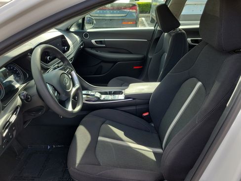 Used 2023 Hyundai Sonata SE FWD image 21