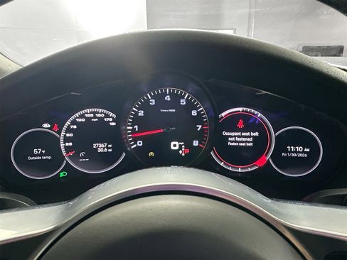 Certified 2023 Porsche Cayenne S Platinum w/ Premium Package Plus image 19