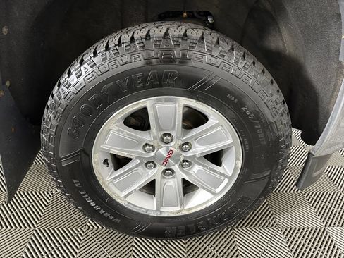 Used 2015 GMC Sierra 1500 SLE w/ SLE Value Package AWD/4WD image 31