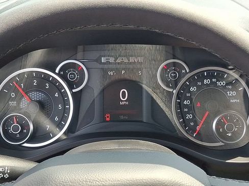 New 2026 RAM 1500 Big Horn AWD/4WD image 19