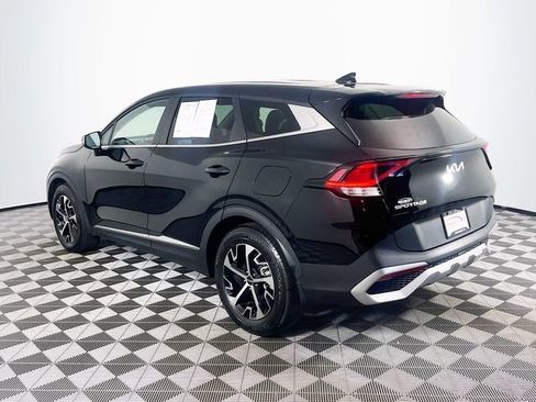 Used 2024 Kia Sportage EX image 6