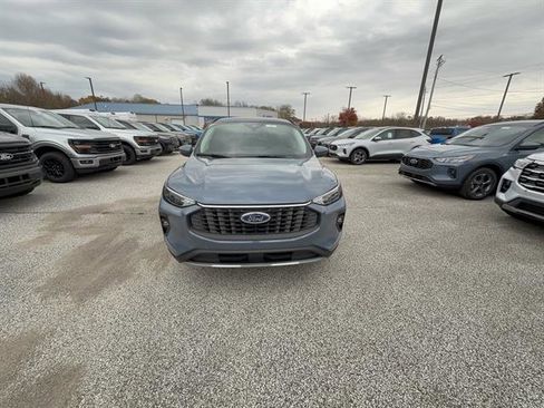 New 2026 Ford Escape SE image 11