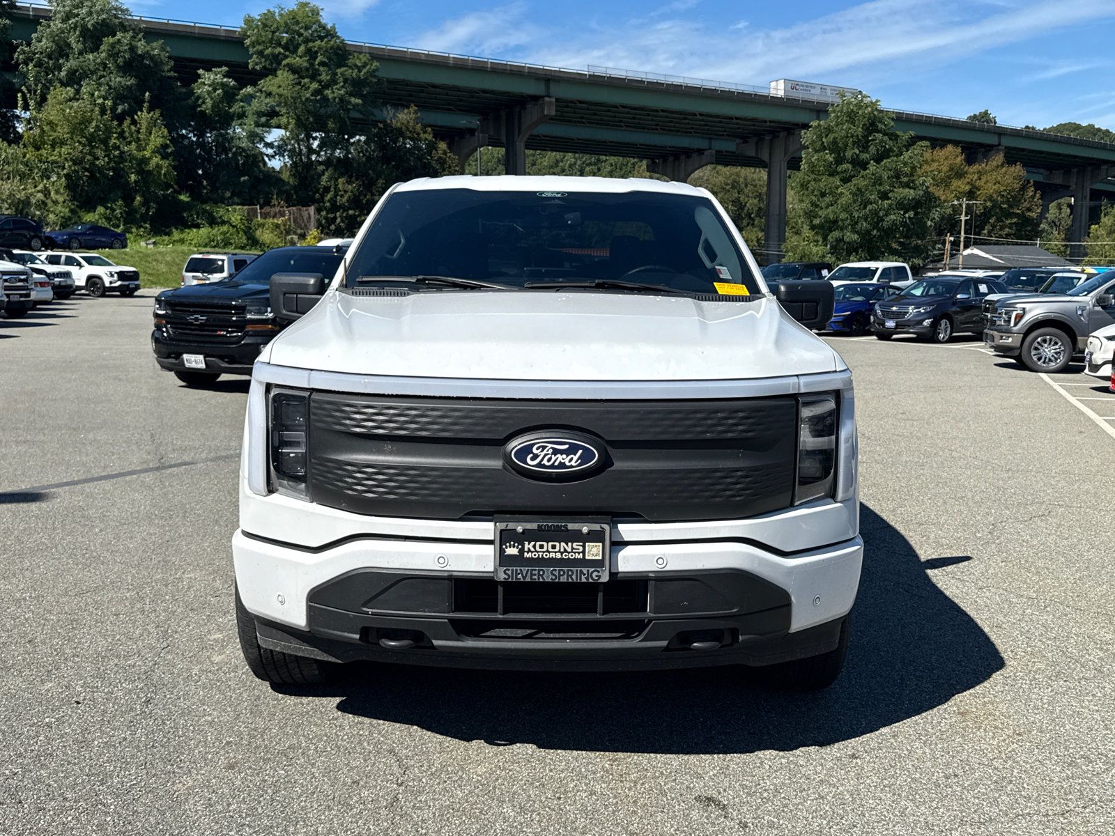 Used 2025 Ford F150 Lightning Flash AWD/4WD image 2