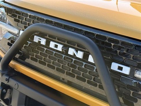 Certified 2022 Ford Bronco Wildtrak image 24