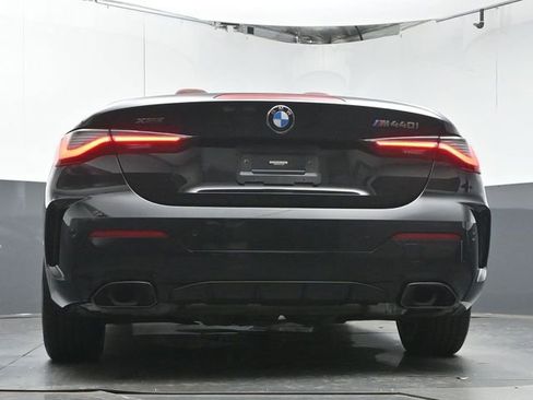 Used 2023 BMW 440i xDrive Convertible w/ Premium Package image 31