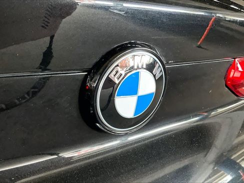 Used 2024 BMW X6 xDrive40i w/ Premium Package image 30