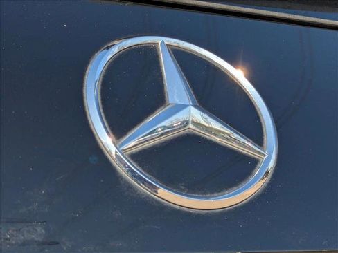 Used 2022 Mercedes-Benz GLA 250 4MATIC image 8