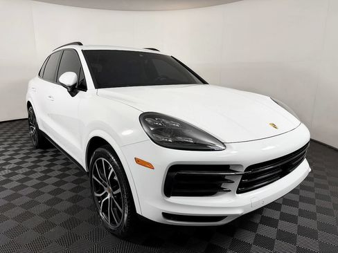 Used 2019 Porsche Cayenne S AWD/4WD image 5