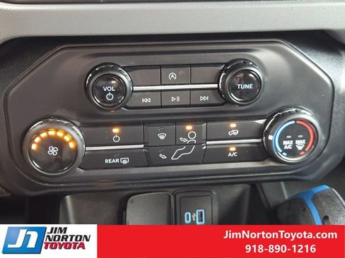 Used 2022 Ford Bronco Black Diamond AWD/4WD image 20