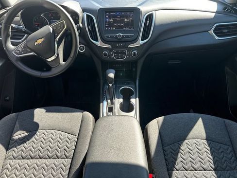 Certified 2024 Chevrolet Equinox LT w/ LPO, Floor Liner Package AWD/4WD image 21