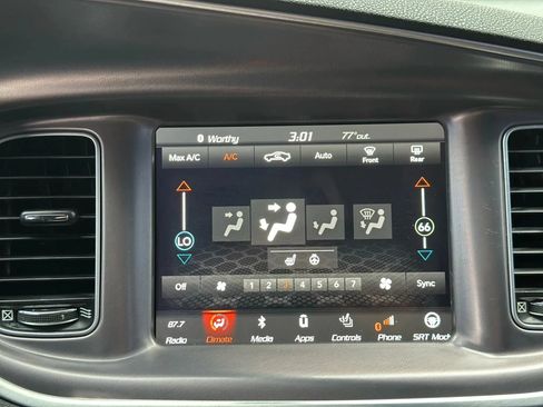 Used 2019 Dodge Charger Scat Pack RWD image 23