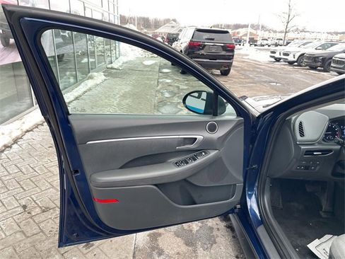 Used 2021 Hyundai Sonata SE image 19