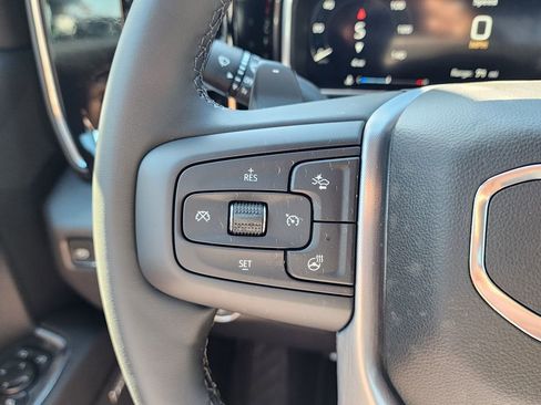 New 2026 GMC Sierra 1500 SLT image 22