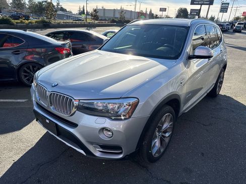 Used 2015 BMW X3 xDrive28i image 1