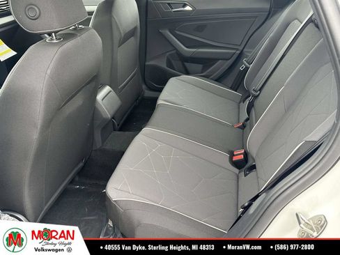 Used 2026 Volkswagen Jetta Sport FWD image 9