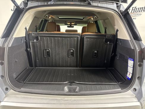 Used 2025 Nissan Pathfinder Platinum w/ Cargo Package FWD image 30