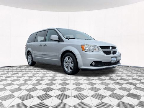 Used 2011 Dodge Grand Caravan Crew image 11