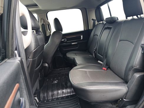 Used 2014 RAM 1500 Laramie w/ Convenience Group image 13