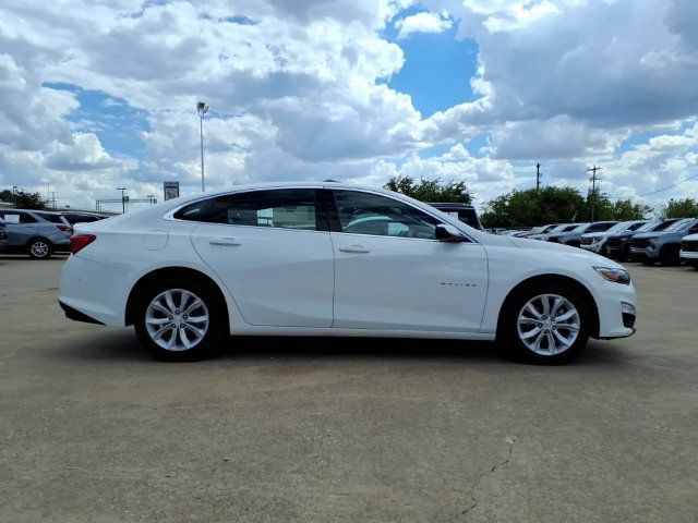 Used 2025 Chevrolet Malibu LT FWD image 4