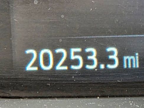 Certified 2025 Ford Escape ST-Line image 24