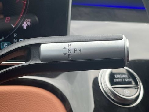 Certified 2025 Mercedes-Benz S 580 4MATIC Sedan image 38