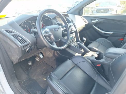 Used 2014 Ford Focus ST w/ Equipment Group 202A FWD image 12