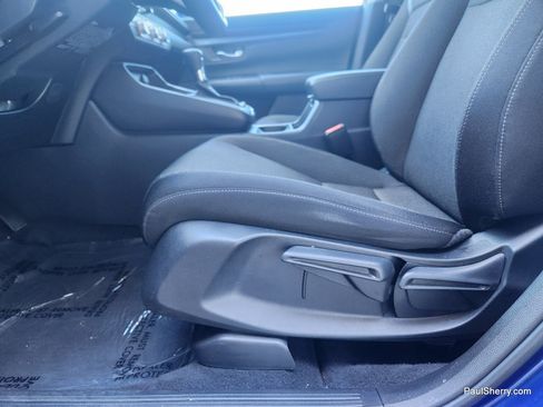 Used 2023 Honda CR-V LX image 24
