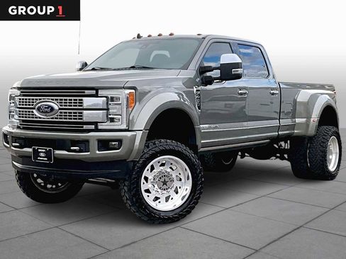Used 2019 Ford F450 Platinum w/ Platinum Ultimate Package image 1