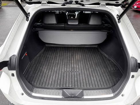 Used 2021 Toyota Venza Limited w/ Advanced Technology Package image 17