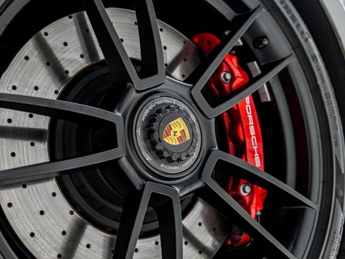 Used 2023 Porsche 911 Carrera GTS RWD image 31