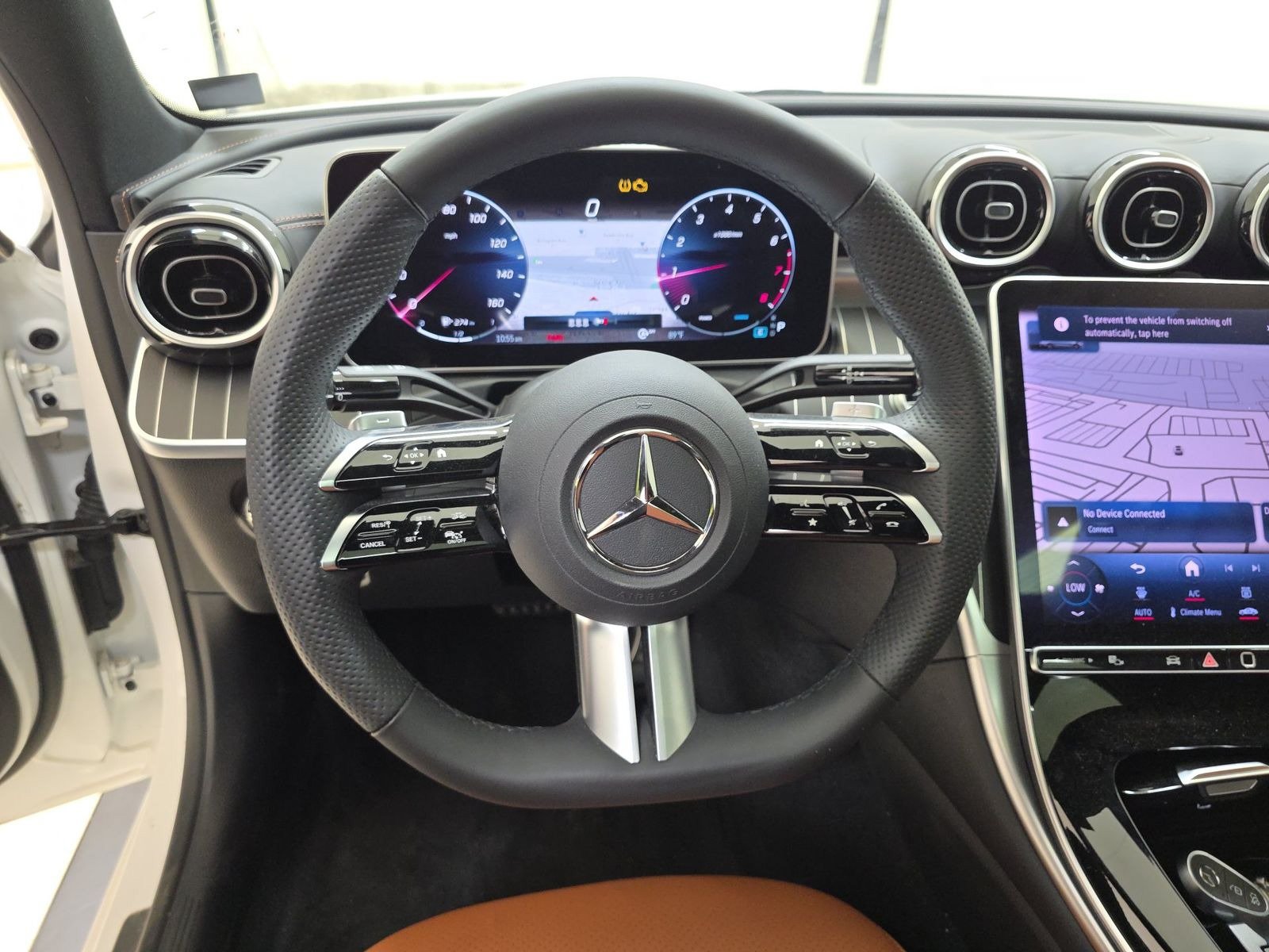 Used 2024 Mercedes-Benz C 300 4MATIC Sedan image 6