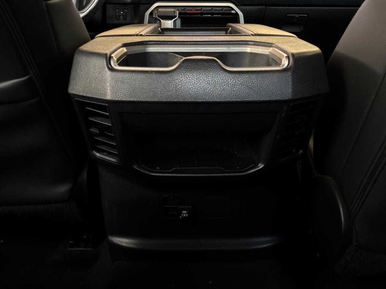 Used 2024 Toyota Tundra SR5 w/ SR5 Premium Package RWD image 13