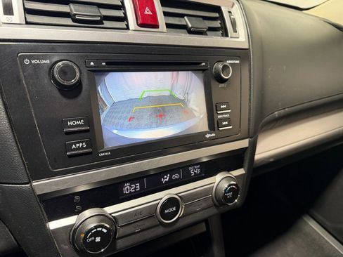 Used 2017 Subaru Outback 2.5i image 29