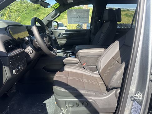 New 2026 Chevrolet Tahoe High Country AWD/4WD image 11