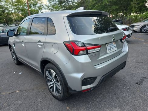 Used 2025 Mitsubishi Outlander Sport SE AWD/4WD image 8