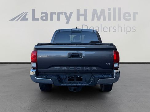 Used 2019 Toyota Tacoma SR5 RWD image 4