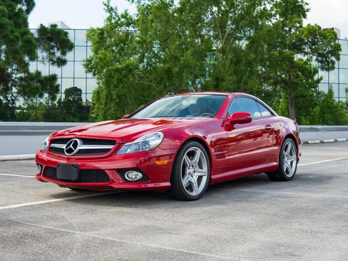 Used 2011 Mercedes-Benz SL 550 image 39