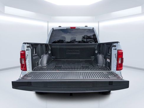 Used 2022 Ford F150 XLT w/ Trailer Tow Package image 14